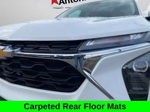 Used 2024 Chevrolet Trax LS w/ LS Convenience Package image 20