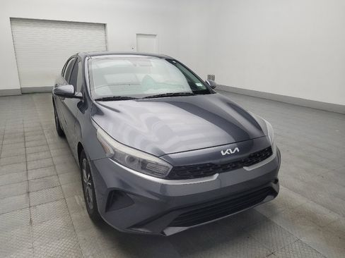 Used 2022 Kia Forte LXS w/ LXS Technology Package FWD image 13