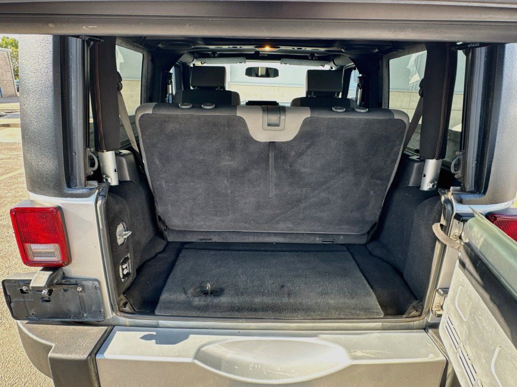 Used 2007 Jeep Wrangler X AWD/4WD image 27
