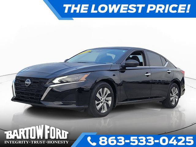 Used 2025 Nissan Altima 2.5 S FWD image 1