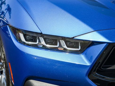 Used 2024 Ford Mustang Coupe RWD image 8