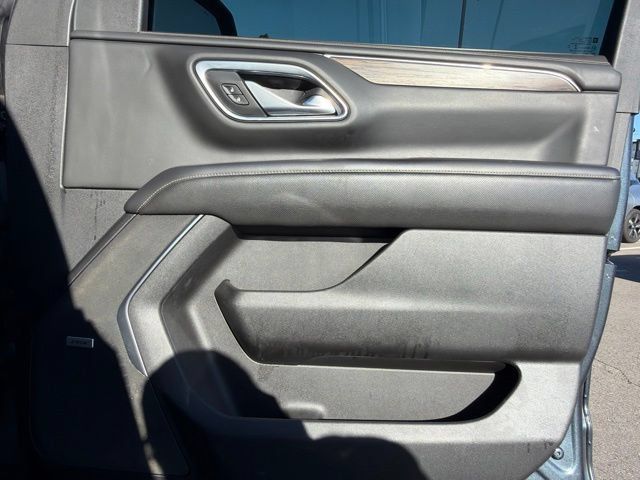 Used 2021 Chevrolet Tahoe Premier AWD/4WD image 11