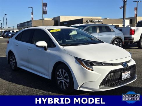 Used 2022 Toyota Corolla LE image 20