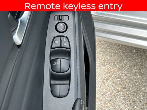 Used 2024 Nissan Altima 2.5 SV FWD image 15