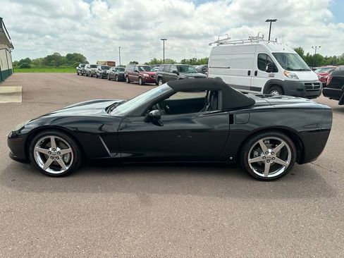 Used 2008 Chevrolet Corvette Convertible w/ Preferred Equipment Group RWD image 30