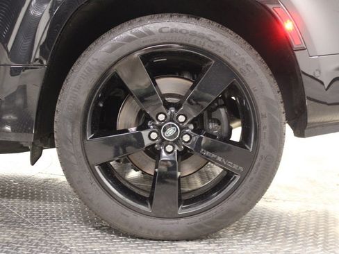 Certified 2024 Land Rover Defender 130 V8 image 14