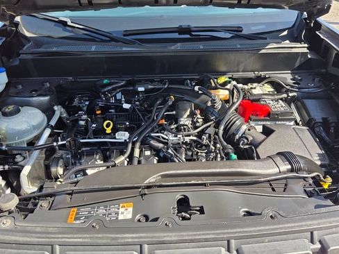 Used 2022 Ford Maverick Lariat w/ Equipment Group 500A Standard AWD/4WD image 21