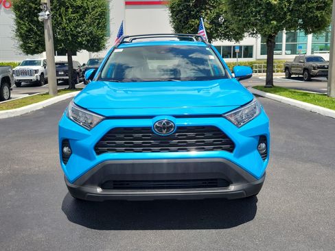 Used 2021 Toyota RAV4 XLE FWD image 4