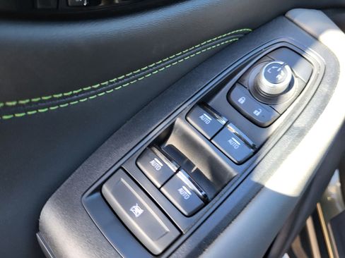 Used 2022 Subaru Outback Onyx Edition XT w/ Popular Package #2 image 9