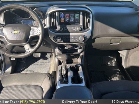 Used 2017 Chevrolet Colorado LT w/ LT Convenience Package image 12