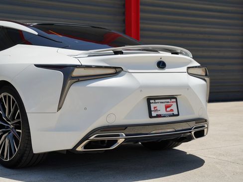 Used 2024 Lexus LC 500 Coupe w/ Dynamic Handling Package RWD image 18