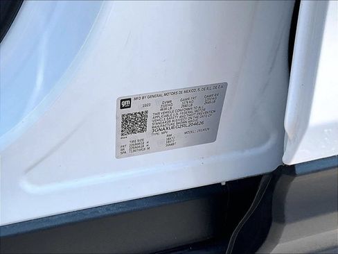 Used 2024 Chevrolet Equinox LT AWD/4WD image 32
