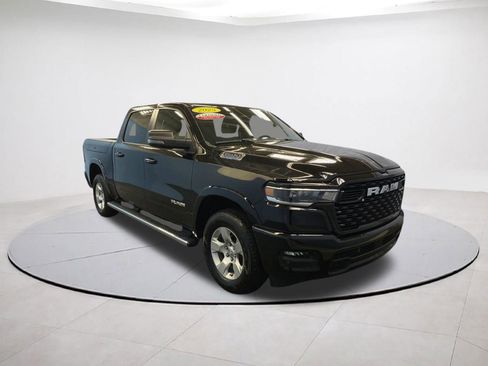Certified 2025 RAM 1500 Big Horn AWD/4WD image 1