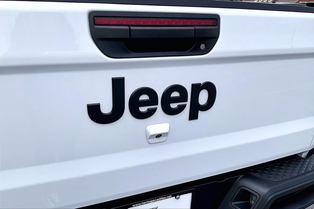 Used 2021 Jeep Gladiator Sport AWD/4WD image 25