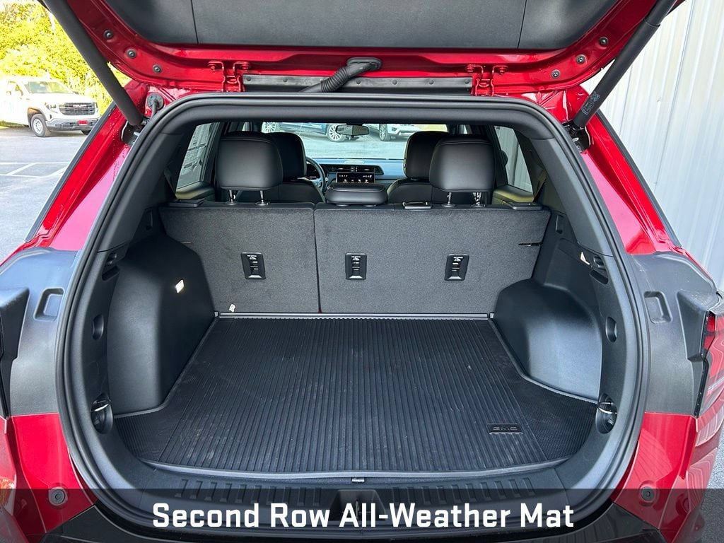 New 2026 GMC Terrain AT4 w/ LPO, Floor Liner Package AWD/4WD image 21