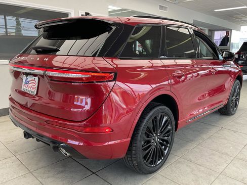 Used 2023 Lincoln Corsair Reserve w/ Equipment Group 201A image 5