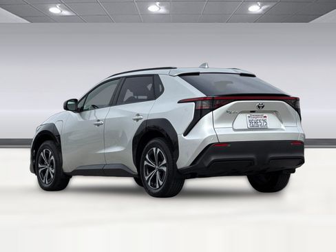 Certified 2023 Toyota bZ4X XLE image 7