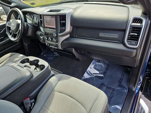 Used 2024 RAM 2500 Big Horn AWD/4WD image 33