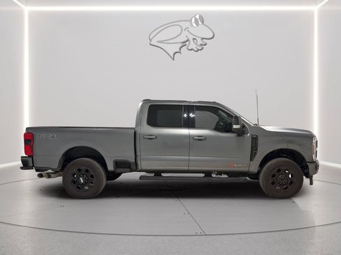 Used 2024 Ford F250 Lariat w/ Lariat Ultimate Package AWD/4WD image 6