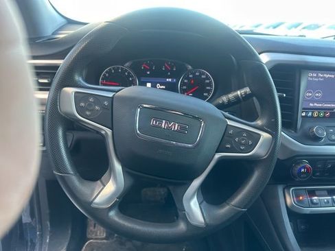 Used 2022 GMC Acadia SLE w/ Driver Convenience Package image 5