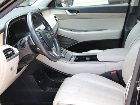 Used 2021 Hyundai Palisade Limited w/ Cargo Package FWD image 10