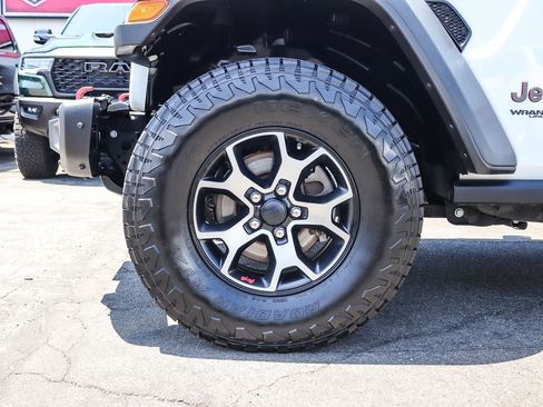 Used 2021 Jeep Wrangler Unlimited Rubicon w/ Steel Bumper Group AWD/4WD image 16