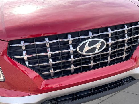 Used 2025 Hyundai Venue SEL FWD image 29