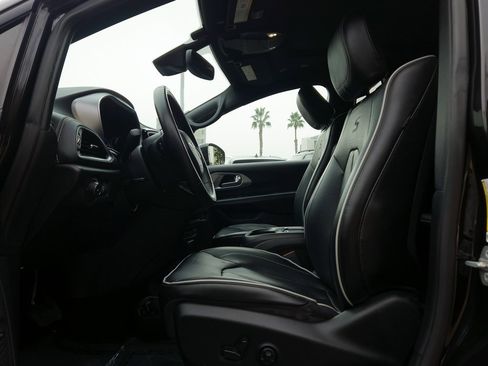 Used 2020 Chrysler Pacifica Limited w/ Advanced Safetytec Group image 10