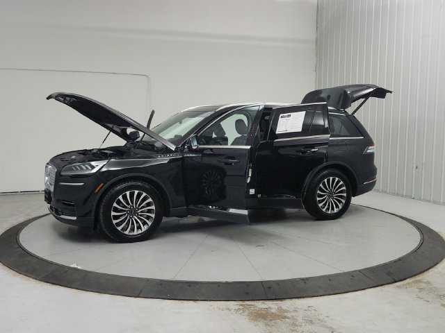 Used 2023 Lincoln Aviator Reserve w/ Elements Package Plus RWD image 12