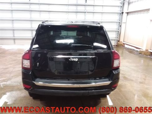 Used 2014 Jeep Compass Latitude image 8