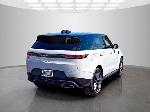 New 2026 Land Rover Range Rover Sport SE AWD/4WD image 5