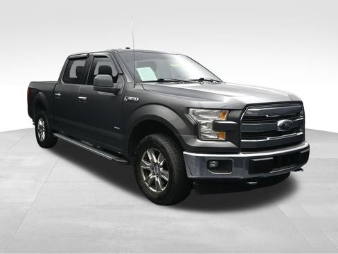 Used 2016 Ford F150 XLT w/ Equipment Group 301A Mid AWD/4WD image 7