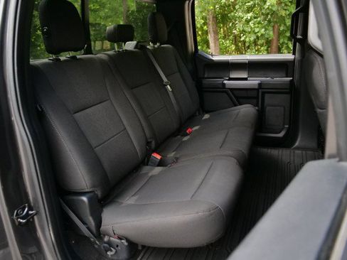 Used 2019 Ford F150 XLT w/ Equipment Group 302A Luxury AWD/4WD image 28
