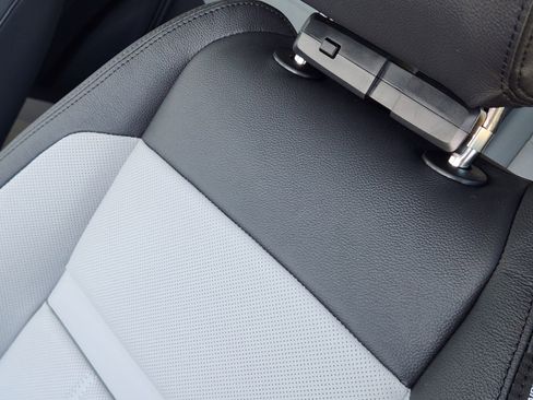 New 2025 Land Rover Range Rover Evoque Dynamic SE image 14