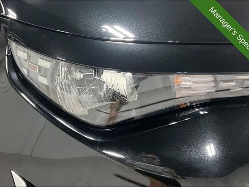 Used 2025 Kia Soul LX FWD image 34