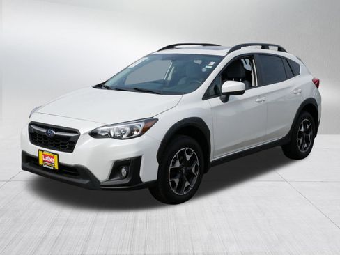 Used 2019 Subaru Crosstrek 2.0i Premium w/ Moonroof Package image 3