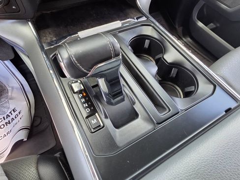 Used 2021 Ford F150 Lariat w/ Equipment Group 502A High AWD/4WD image 29