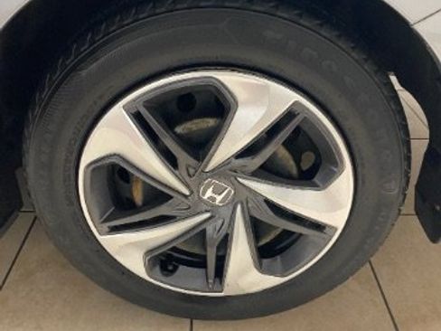 Used 2019 Honda Civic LX image 23