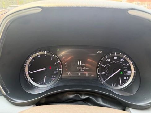 Used 2020 Toyota Highlander Limited FWD image 40