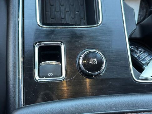 Used 2023 Lincoln Aviator Reserve w/ Equipment Group 201A image 34