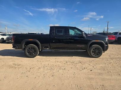 New 2026 GMC Sierra 2500 AT4 w/ AT4 Premium Plus Package