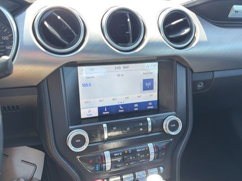 Used 2022 Ford Mustang Premium RWD image 20