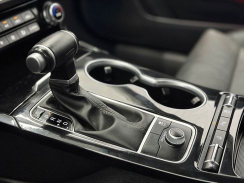 Used 2019 Kia Stinger AWD/4WD image 24