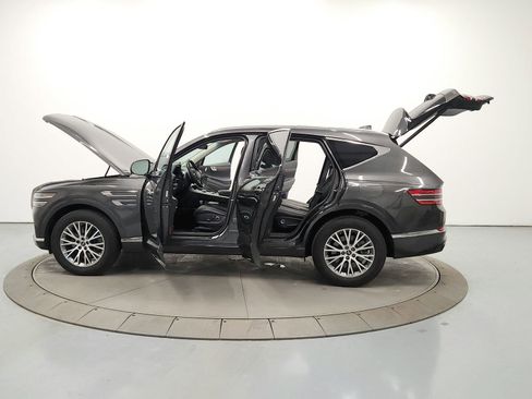 Used 2024 Genesis GV80 2.5T image 12