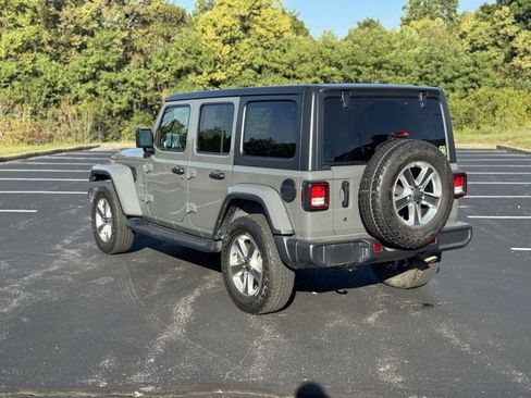 Used 2020 Jeep Wrangler Unlimited Sahara image 5