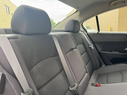 Used 2014 Chevrolet Cruze LT FWD image 30