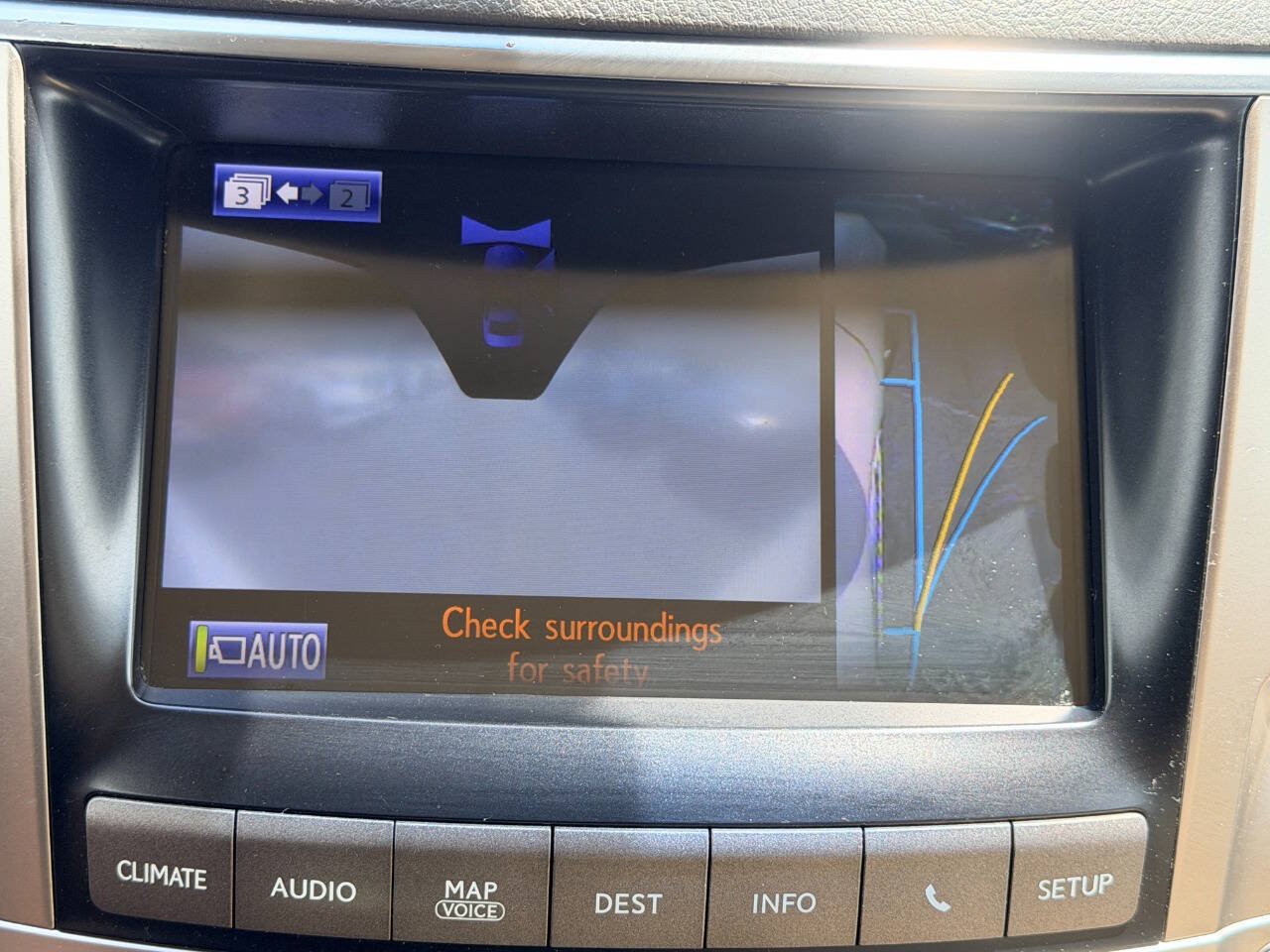 Used 2013 Lexus LX 570 4WD w/ Luxury Pkg image 55