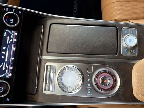 Used 2022 Genesis GV80 3.5T Advanced + AWD/4WD image 19