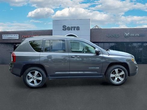 Used 2017 Jeep Compass High Altitude AWD/4WD image 8