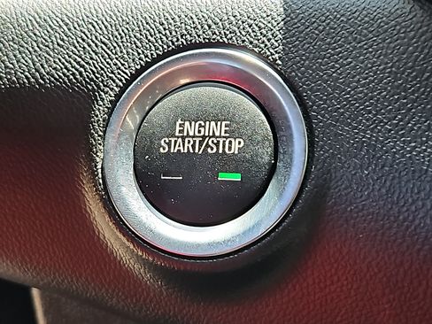 Used 2024 GMC Terrain AT4 AWD/4WD image 26